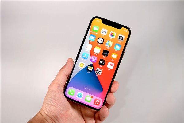 儋州苹果手机维修分享iOS 14.2修订版已到，专属iPhone 12系列 