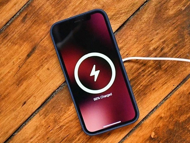 儋州苹果手机维修分享iPhone 12可以随便充电吗 